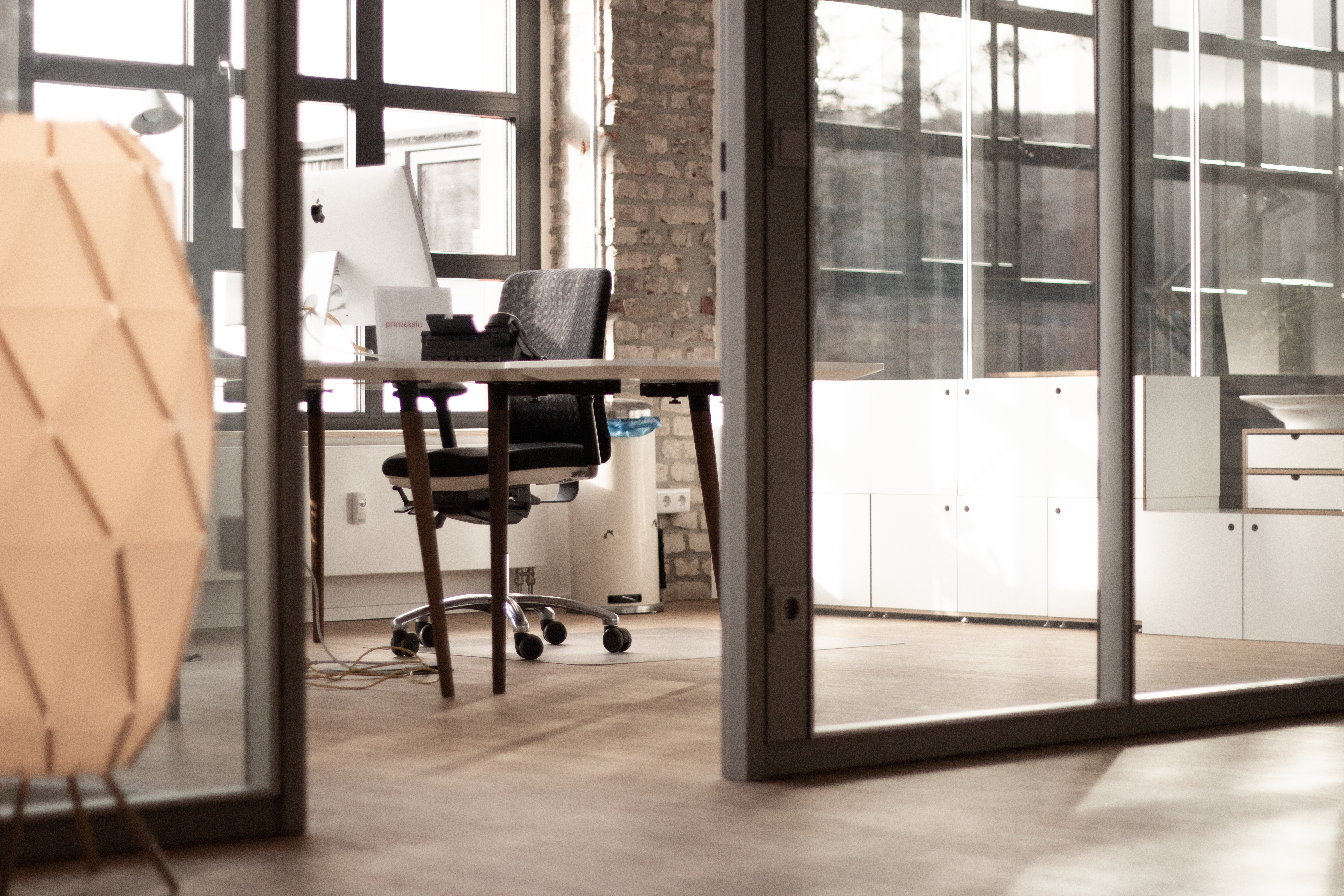 Büro uscreen